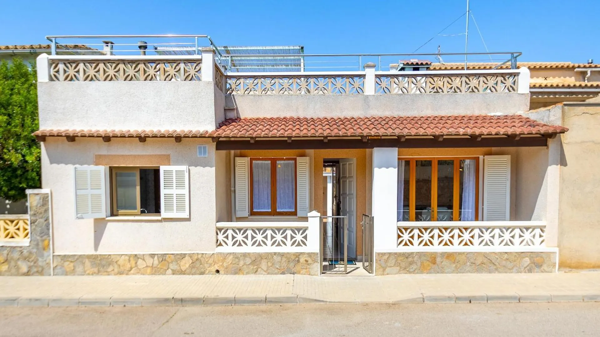 Holiday Home For 6 Guests Near Beach Son Serra de Marina
