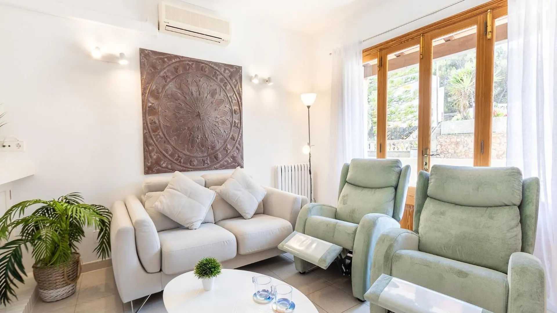 Holiday Home For 6 Guests Near Beach Son Serra de Marina